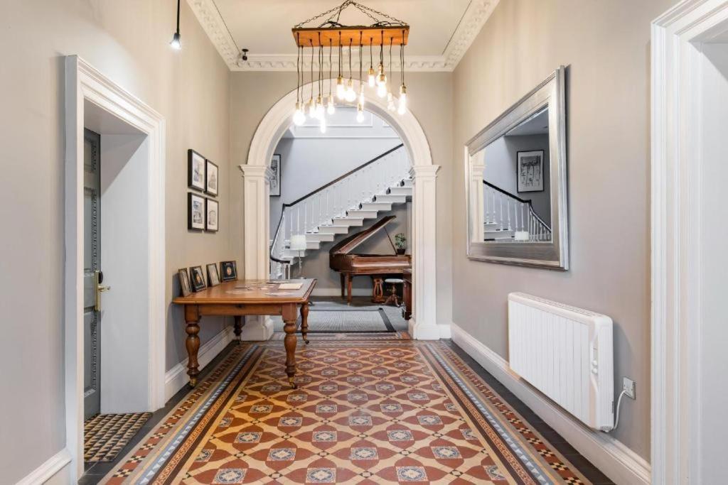 The Deakin At Claremont Serviced Apartments Leeds  Ngoại thất bức ảnh